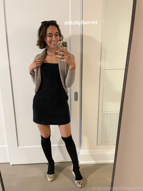 hollysecret_003458bd9eaf69910bda5.jpeg