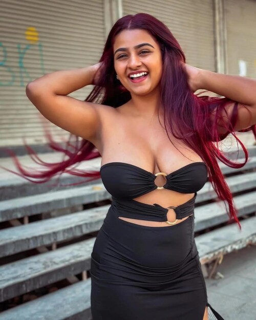 hottie babe v0 cl1573duatgf1e6d33d9b4a1a17b6