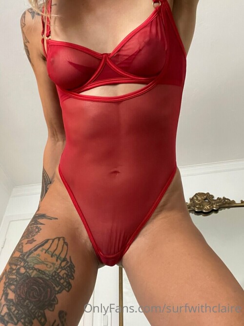 how do you like this Red lingerie on me John 5b1d5e154dbeeb409