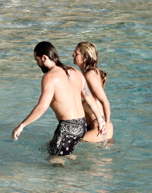 hretdex78ut6-1611fe3ed0048e42e6