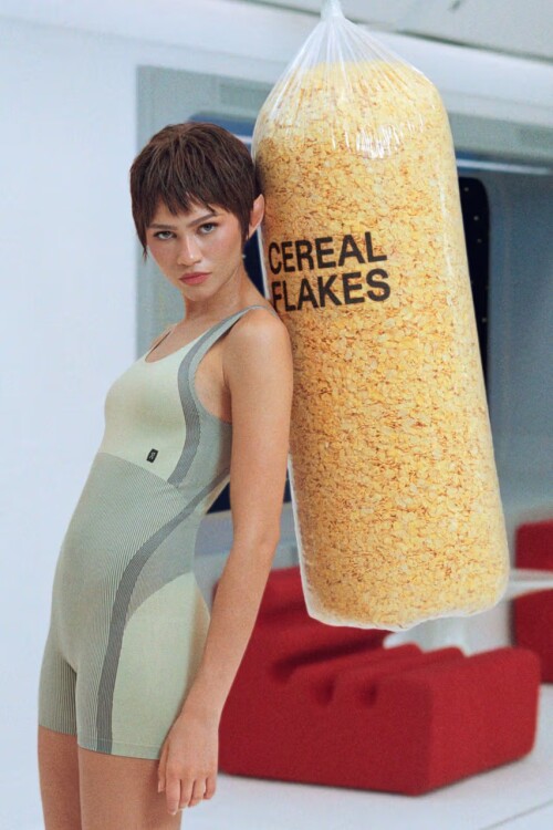 https hypebeast com image 2025 04 14 zendaya on zone dreamers campaign video 59874be1ef1a75a50