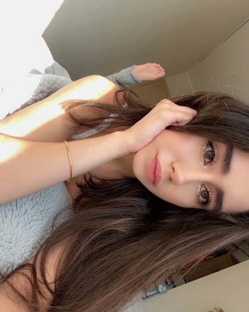 husvjjal6 2aea805ea422c2618065d8c1c8147eaa