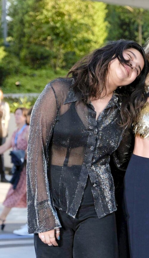 i 00007b86df25edeadc384