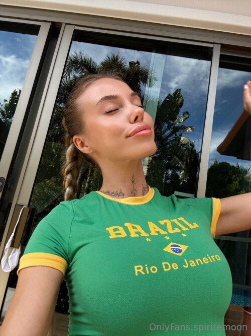 ia 10000000534849e9dd49404495e2