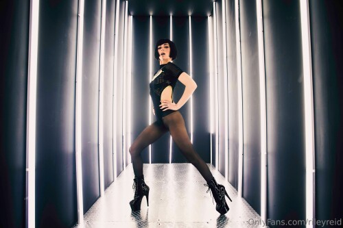 ia 10000001158456d1ece77f8cf412