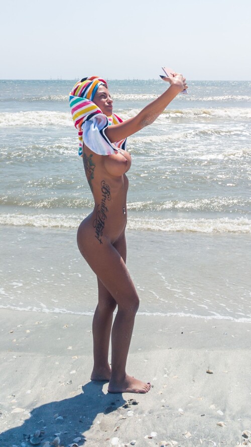 ia 10000001653929fc38ba039df874a4825d847f1e4e31