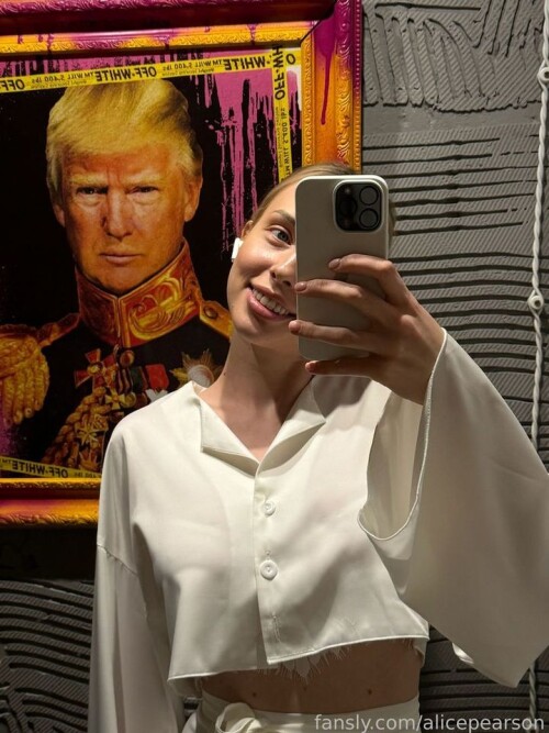 ia 100000019721c334c274b2ced179