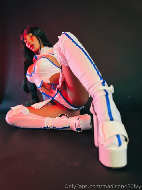 ia 10000003337689f034d9151fc2d8