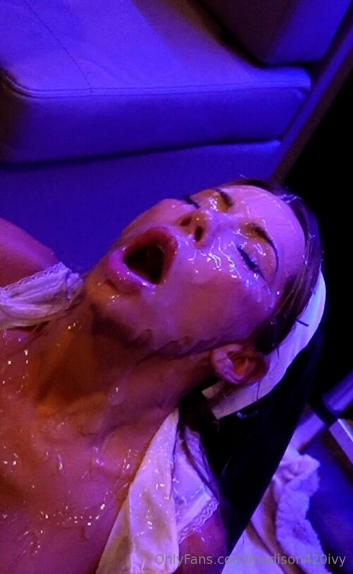 ia 1000000398003a3cffb2de816438