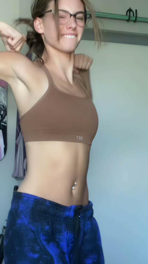 iam.mommy.lo 7094013691464535339 6