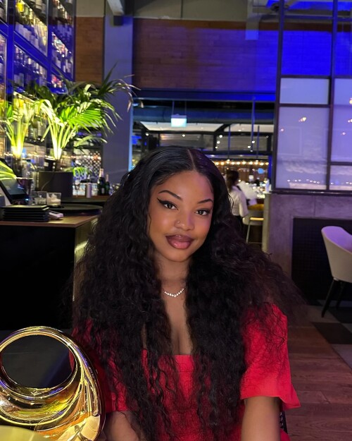 iamtawanaa 20240816 0001e6af839e036b9f20