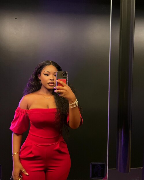 iamtawanaa 20240816 000669018eabba94262f