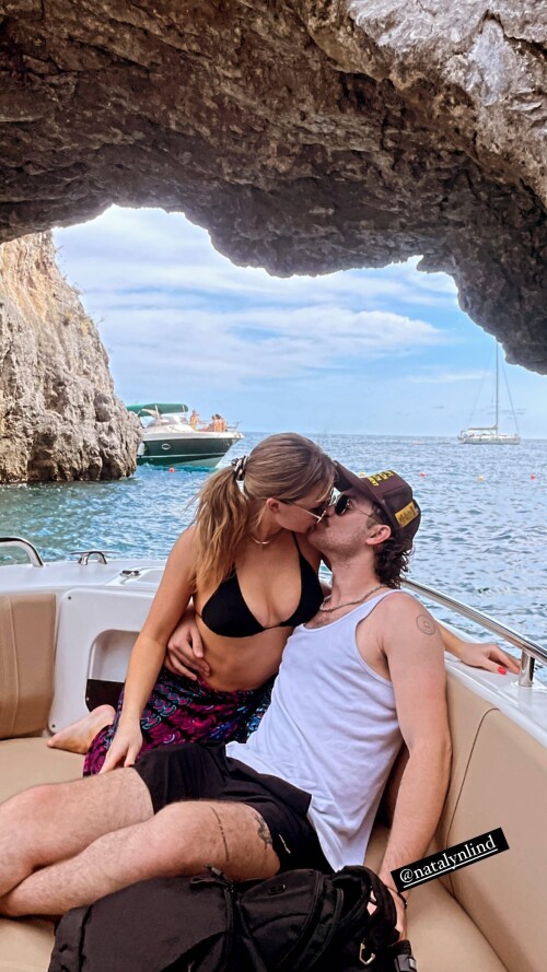 idnkuvHx ofc11cd68d25f88d24d1bffb41f5c1300