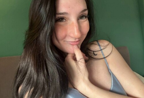 if you are really down to jerk off to my nudes asy yes and i will send you some serious guys only pl
