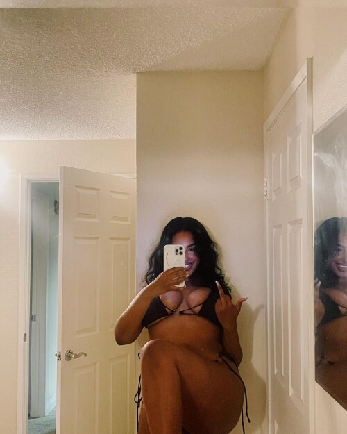 illi.y 16536106275094