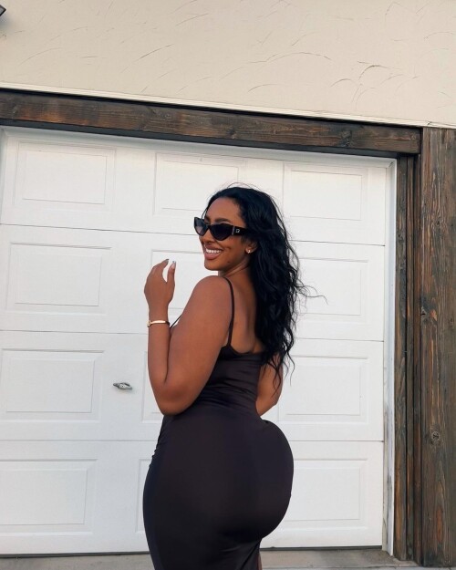 illi.y 16536106734305