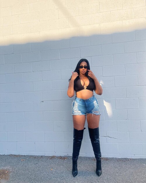 illi.y 16536107748491