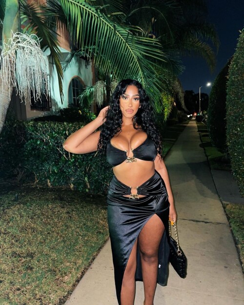 illi.y 16540007141053