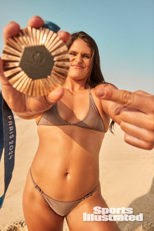 ilona 01761 v2 rgb qc final699f65f3758a43f60