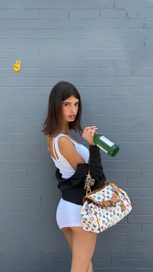 image 1907272468d94e1e5b92f6