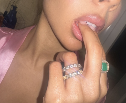 image-40905b6e7d6d43aa3c