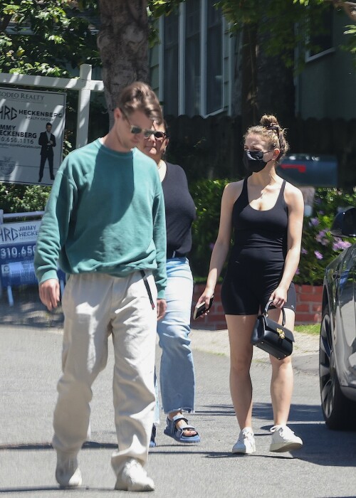 image0014b792c9d913f3136b