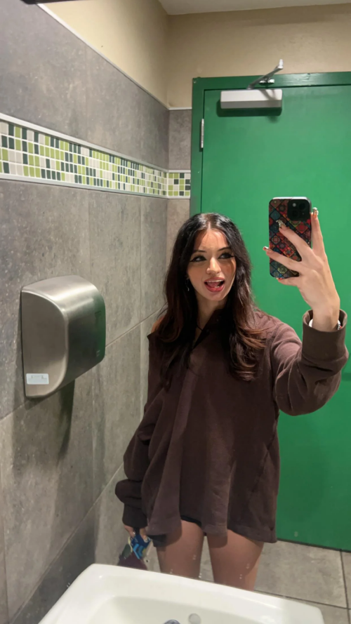 image867d36bf28e71f87