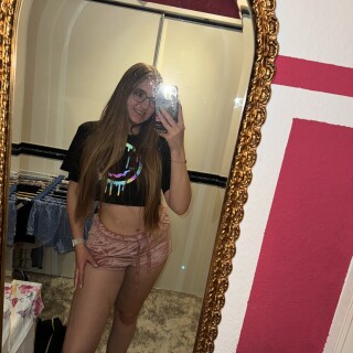 image_10237de378379369df82