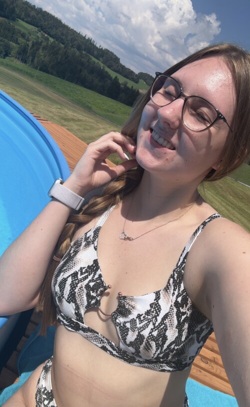 image 7853b6ea8b3a52fd12a