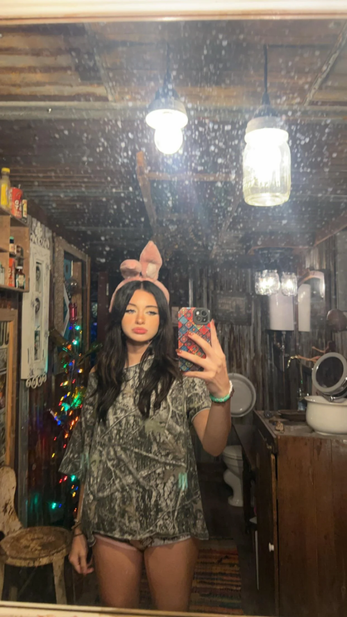 imagecb50a45d4f97818f