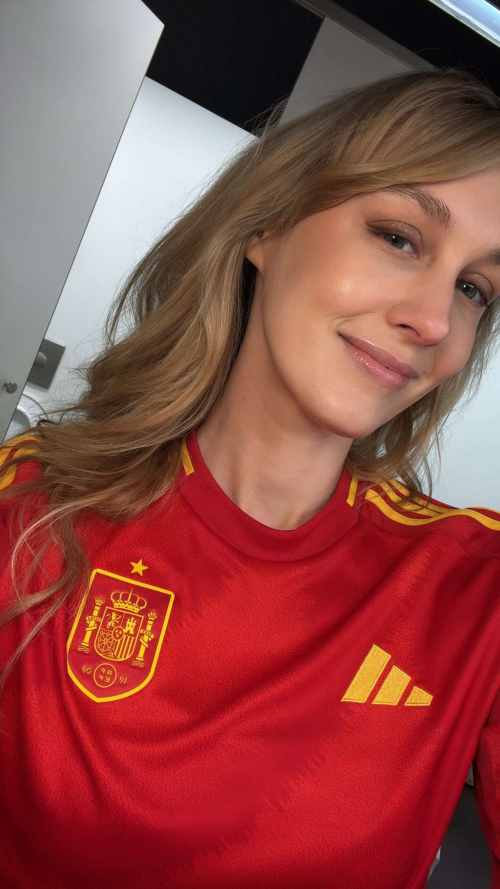 imagefc9764aac3ff4540