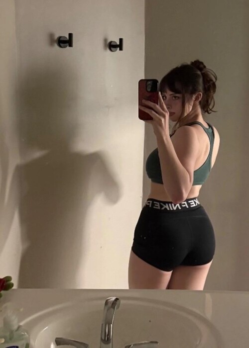 images.fanfix31ae2e057c2466dfd