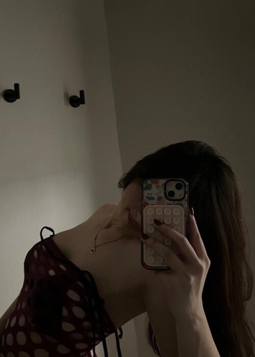 images.fanfix3f378edd2137a8eaa