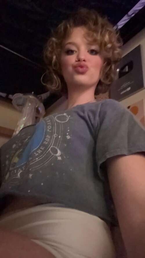 images.fanfix4a 12cb74a232f9870e4