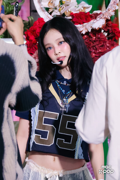 img 2f4a737c1f7a27e39