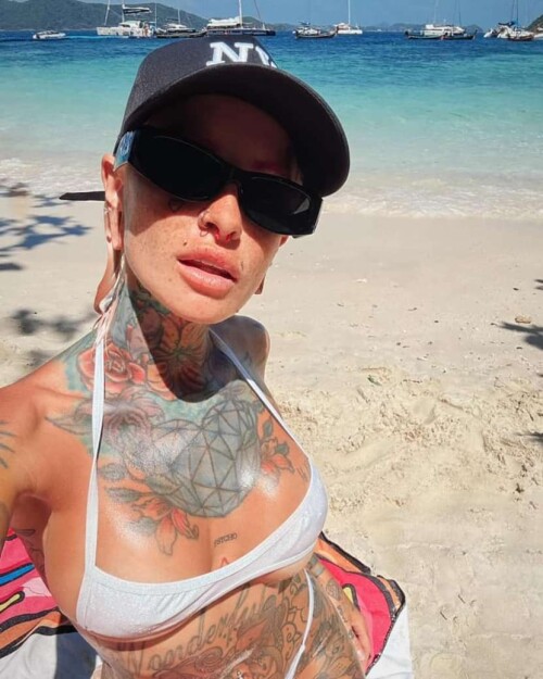 img 1 17105298373450404cc991597a222