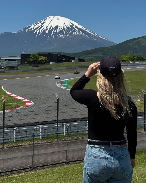 img_Q3SZujYadef9e438a471849