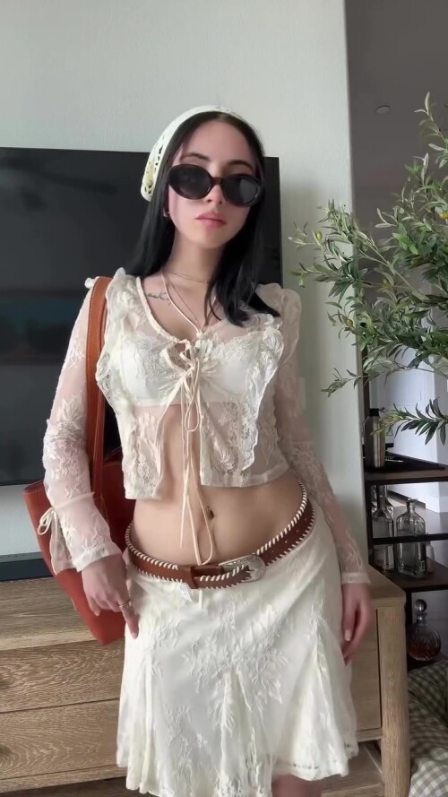 inesr011511780ddd7f42427