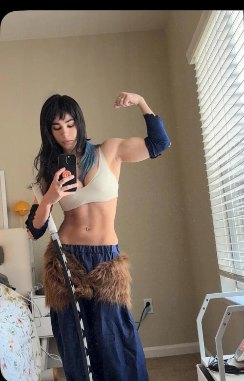 inosuke from demon slayer cosplay v0 s7k2o0ppsp8f19d4aaf342009e8f8