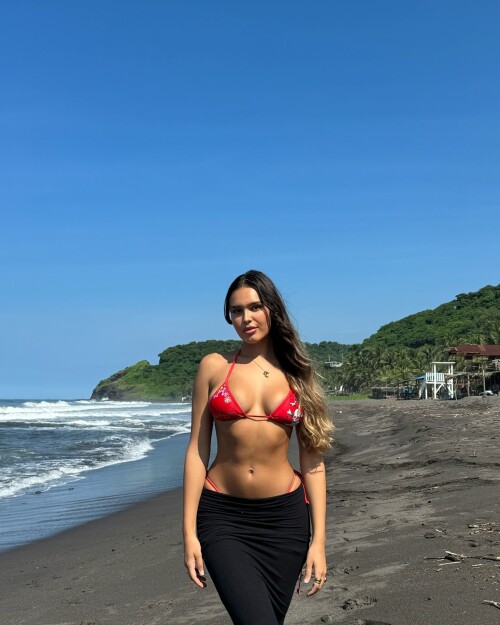 insta a7fd30b0099f4d829dea5b7a5bfb02bfbda3004798d7e7cb