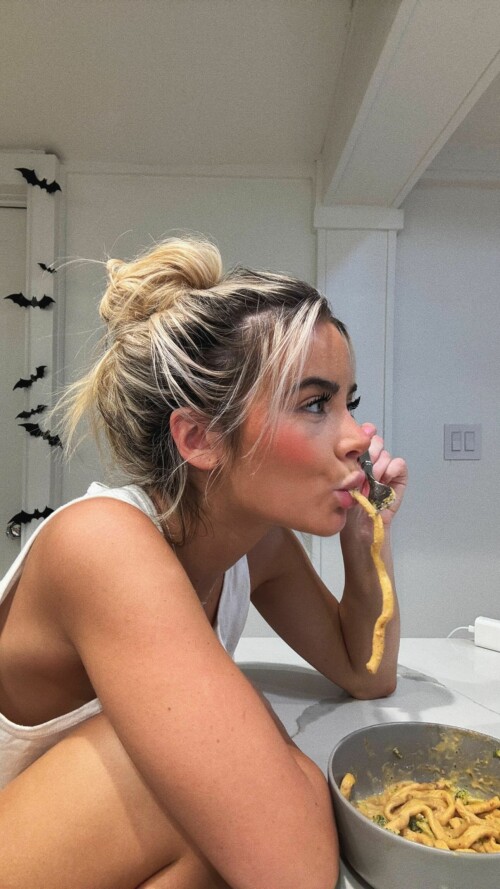 insta c6d5a67ecba84537acba398123fe2e94f8bb7957263e46fa