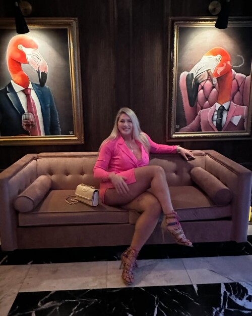 instagram_3_0_20250404_083649e4871af7cd00b18f