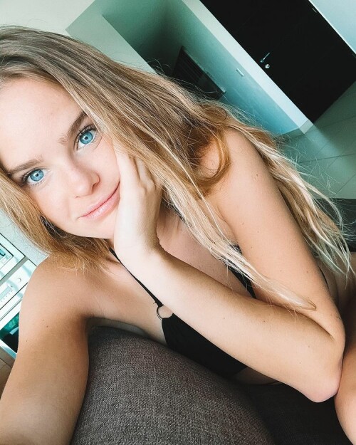 instagram post innamoll at 4 17 2021 CNxp2k9BCRr 3