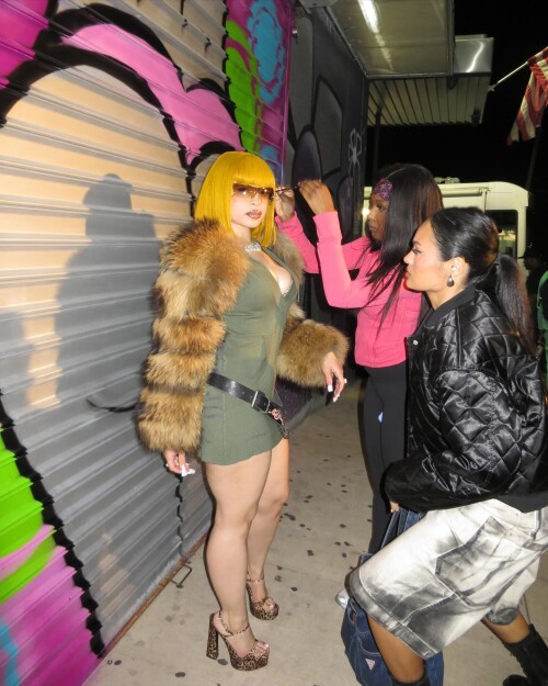 instasave915ee97d17b1865a