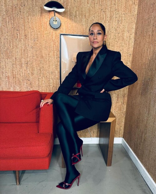 instasavef345ee74ef778dc5