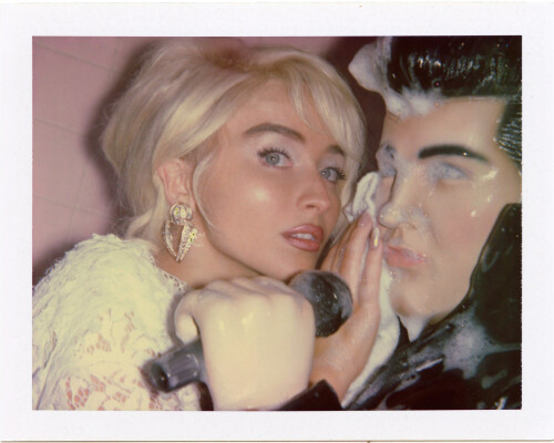 interview issue 562 september 2025 sabrina carpenter 7 web842ea81d28c55ba5