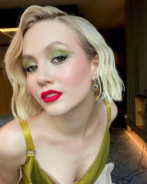 iris28500b67b52e9cfc64