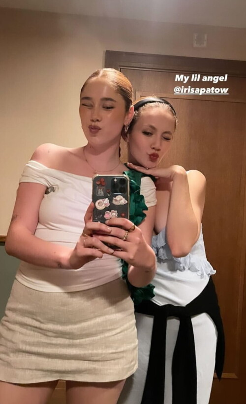 iris34e9d57a3d56b40deb