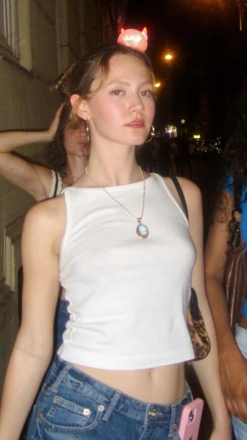 iris51db7bb0bdbf760476