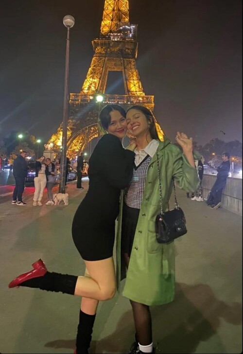 iris53710dea7bdec5529c